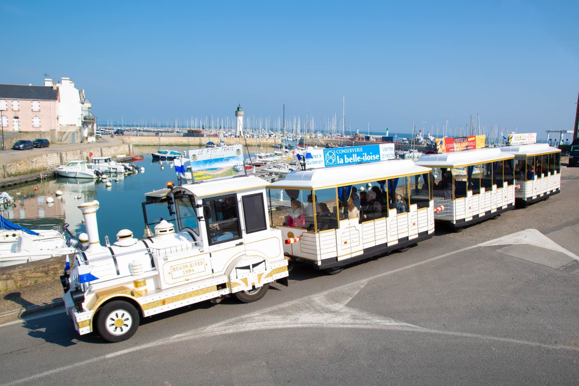 The Petit Train de Quiberon on the peninsula